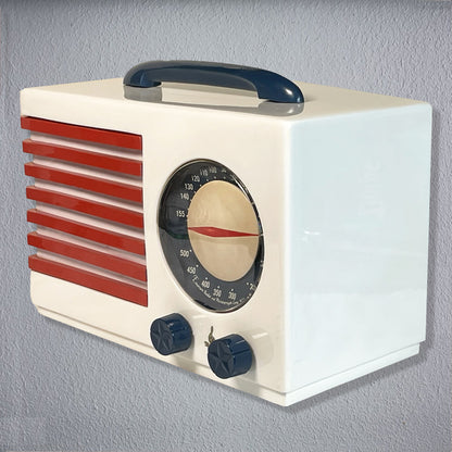 Emerson 400 "Patriot" Catalin Radio- White, Red and Blue