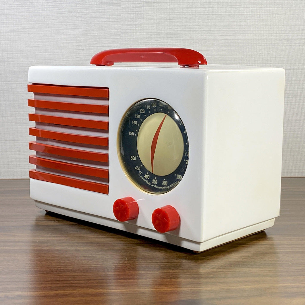 Emerson 400 "Patriot" Catalin Radio Bespoke Radio. ART DECO